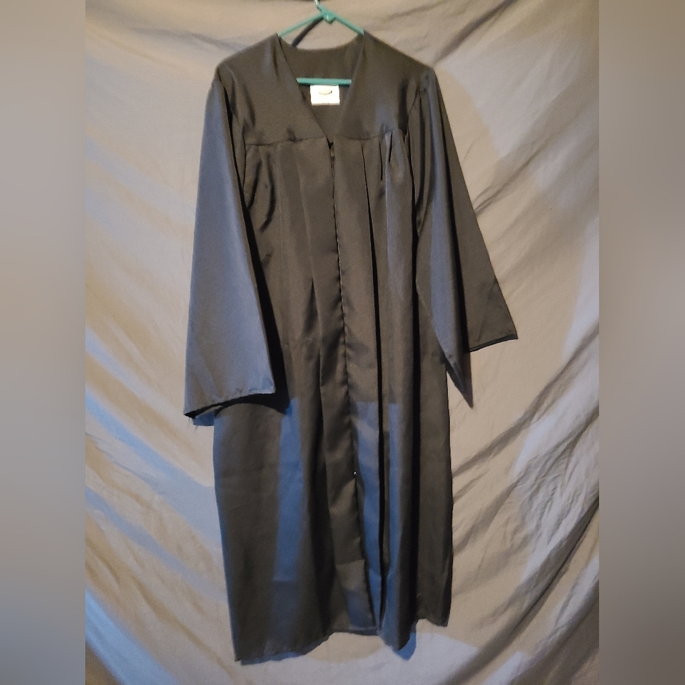 Black graduation gown